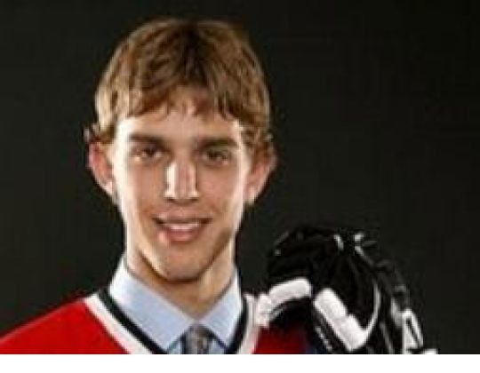 Mise en &eacute;chec &agrave; la t&ecirc;te (from www.ijshockey.com)